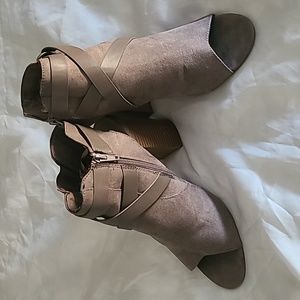 Beautiful, open toe Booties